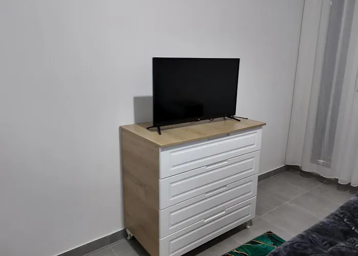 Tourist Τίρανα